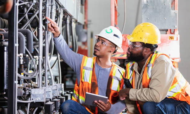 Best Electrical Installation Contractor  in Loughman, FL